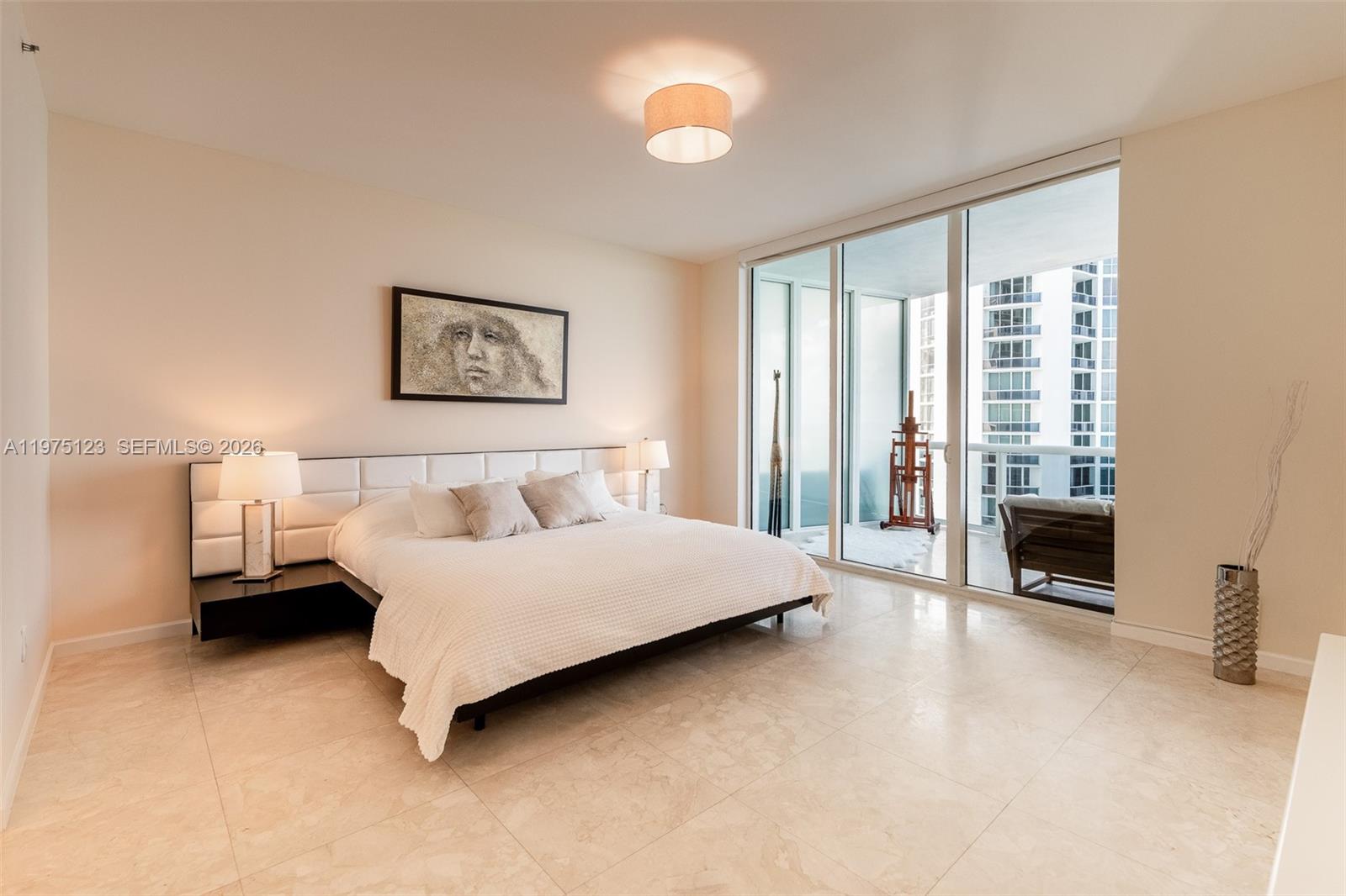 TDR TOWER II CONDO - Residential