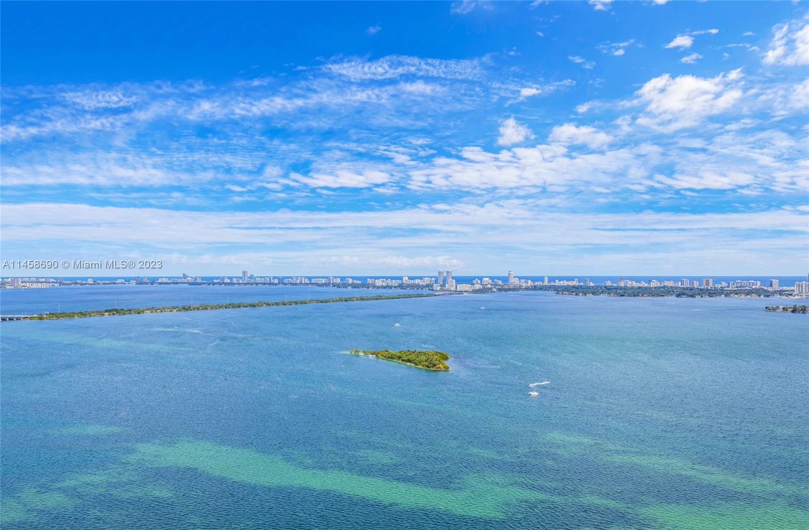 ARIA ON THE BAY CONDO - Residential