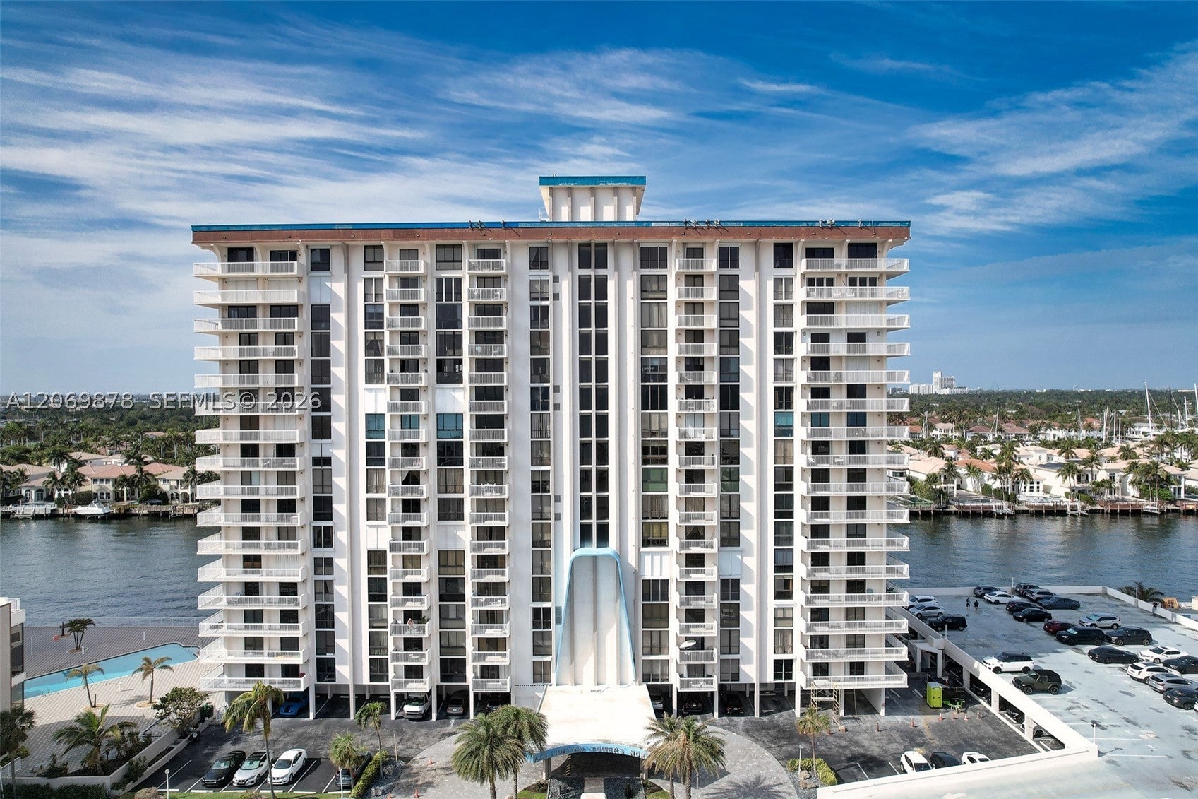 1500 S Ocean Dr 7J