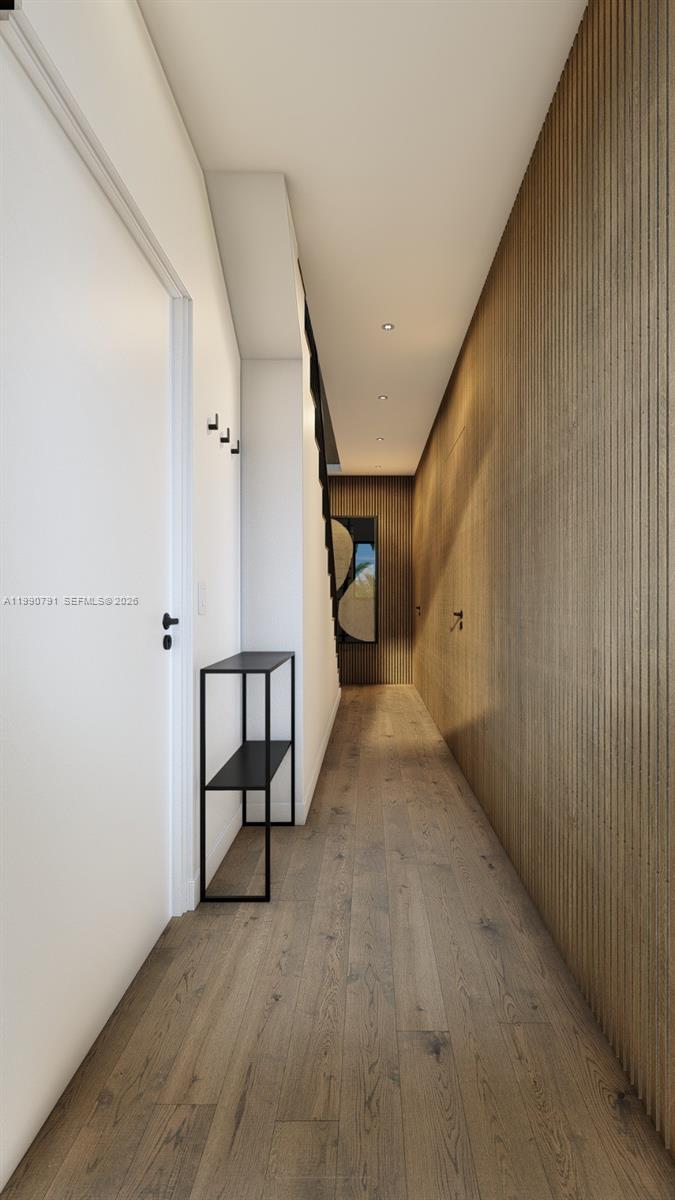 BISCAYNE BCH SUB - Land