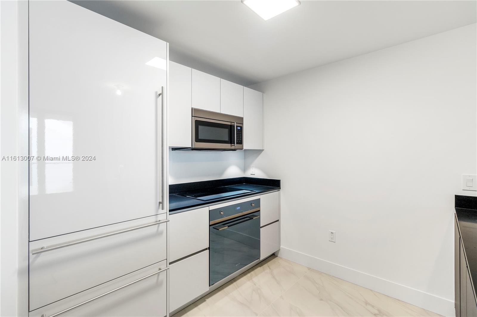 1010 BRICKELL CONDO - Residential Lease