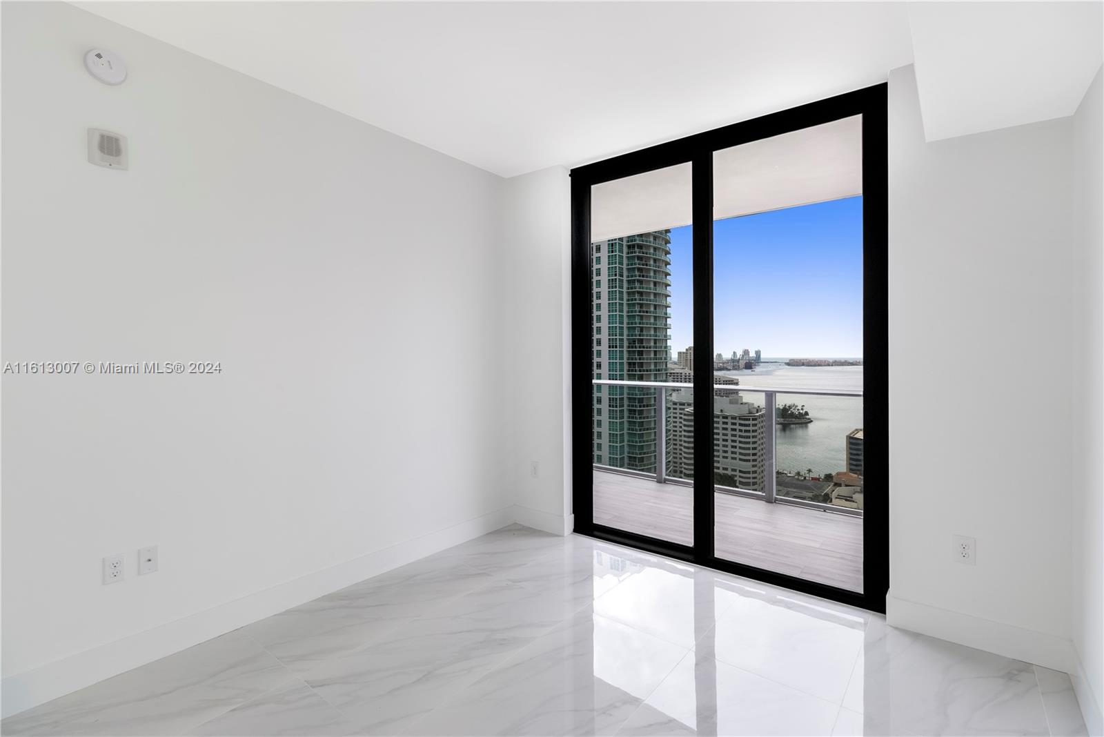 1010 BRICKELL CONDO - Residential Lease