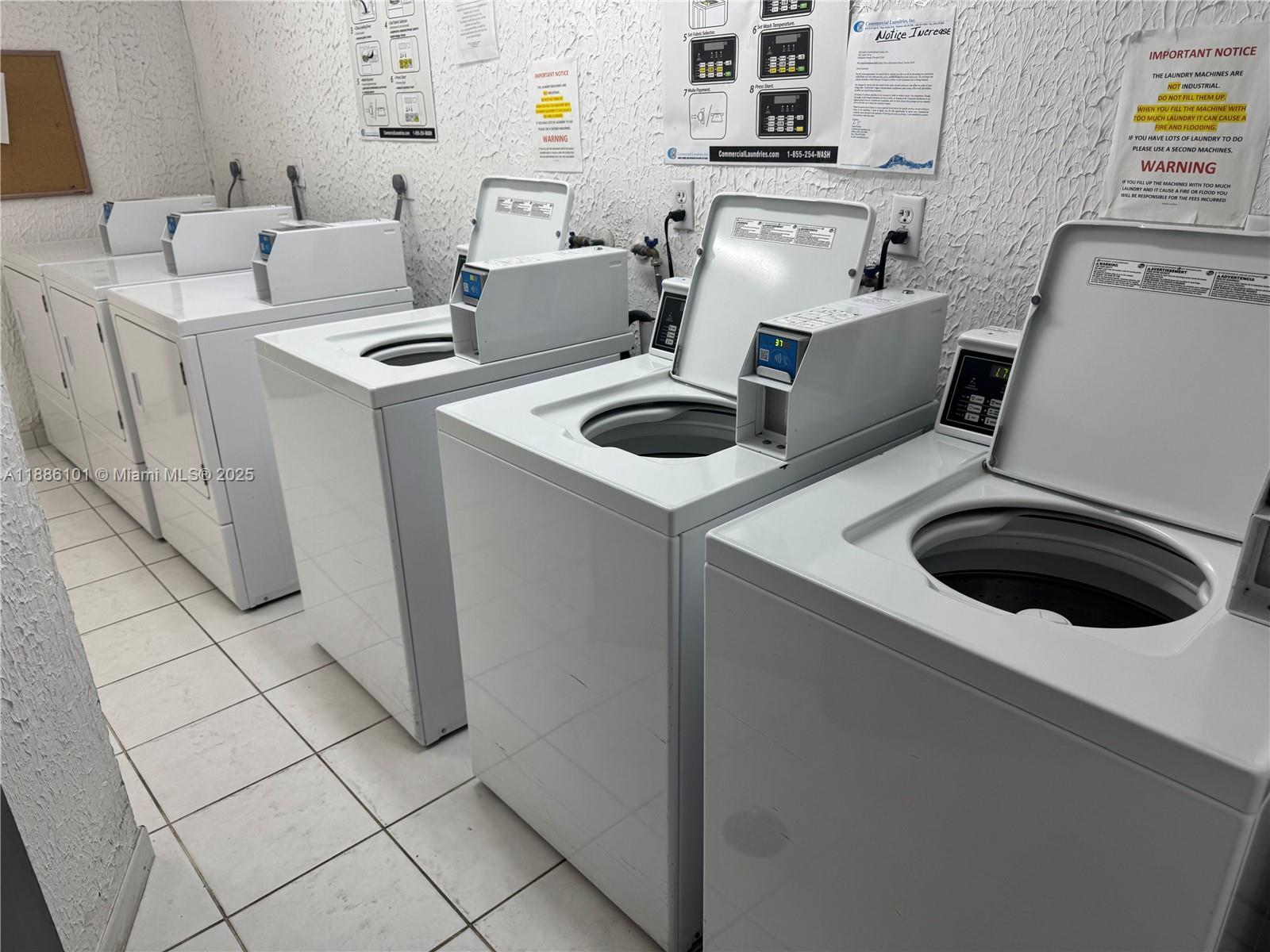 200 LESLIE CONDO - Residential Lease