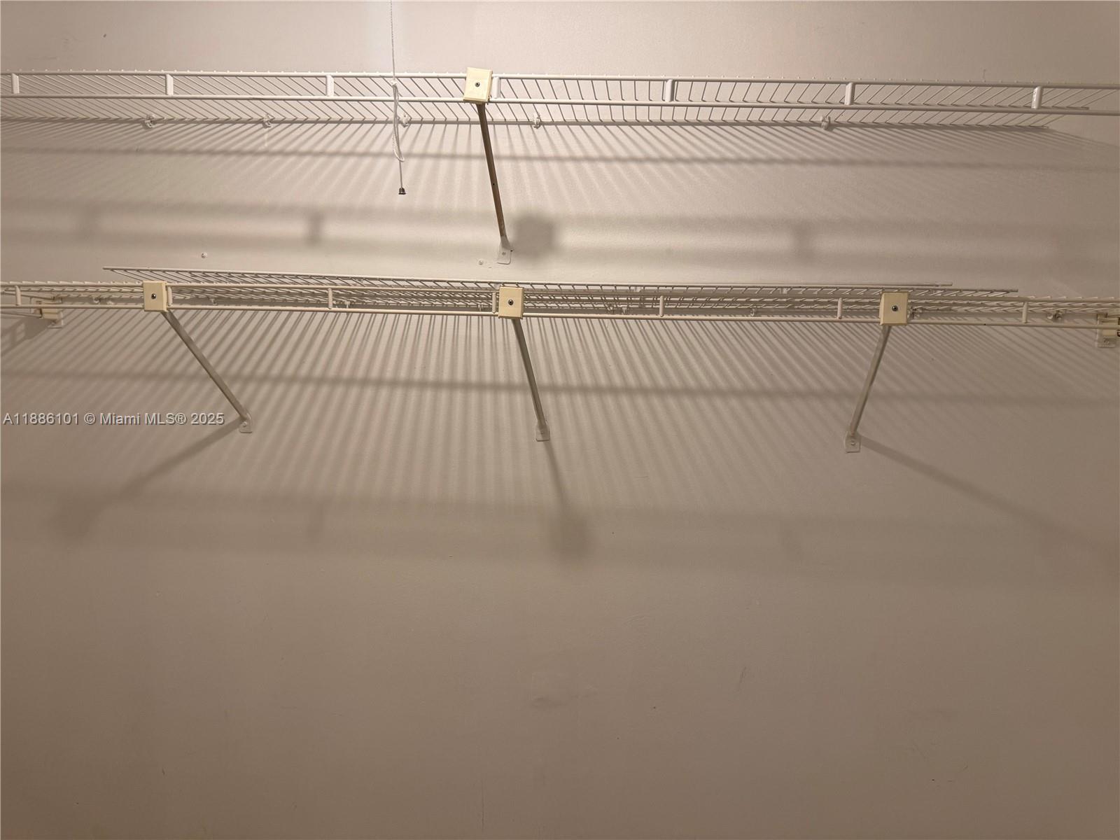 200 LESLIE CONDO - Residential Lease