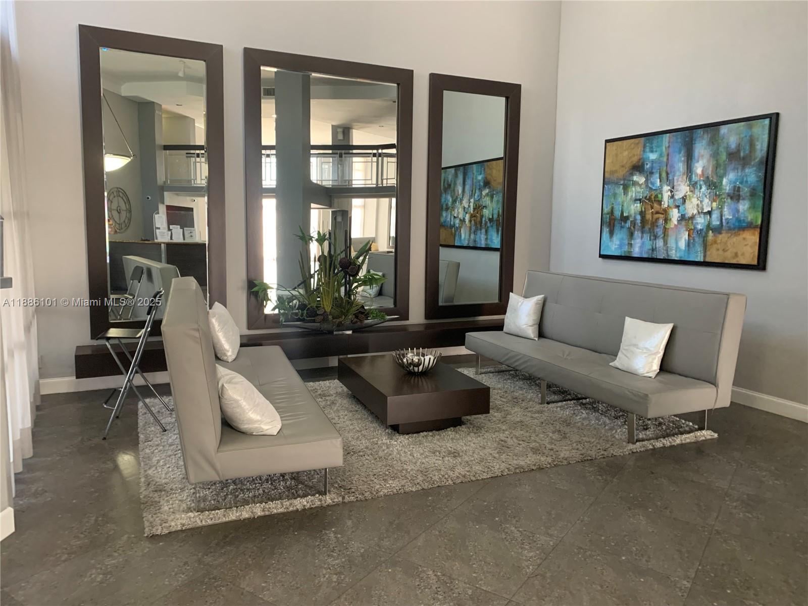 200 LESLIE CONDO - Residential Lease