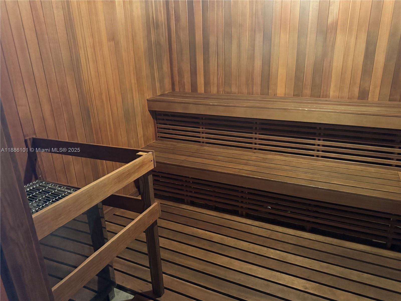 200 LESLIE CONDO - Residential Lease