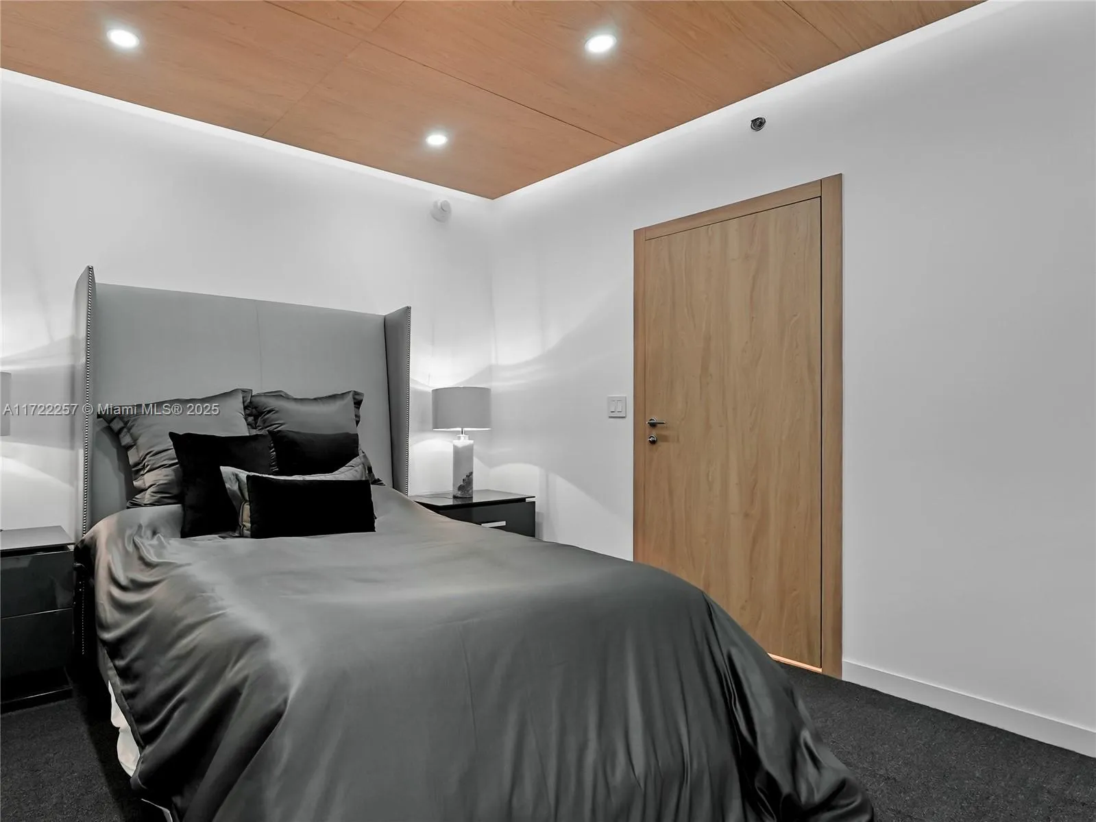 Bay Harbor Islands, Florida 33154, United States, 3 Bedrooms Bedrooms, ,3 BathroomsBathrooms,Residential,Active,17337