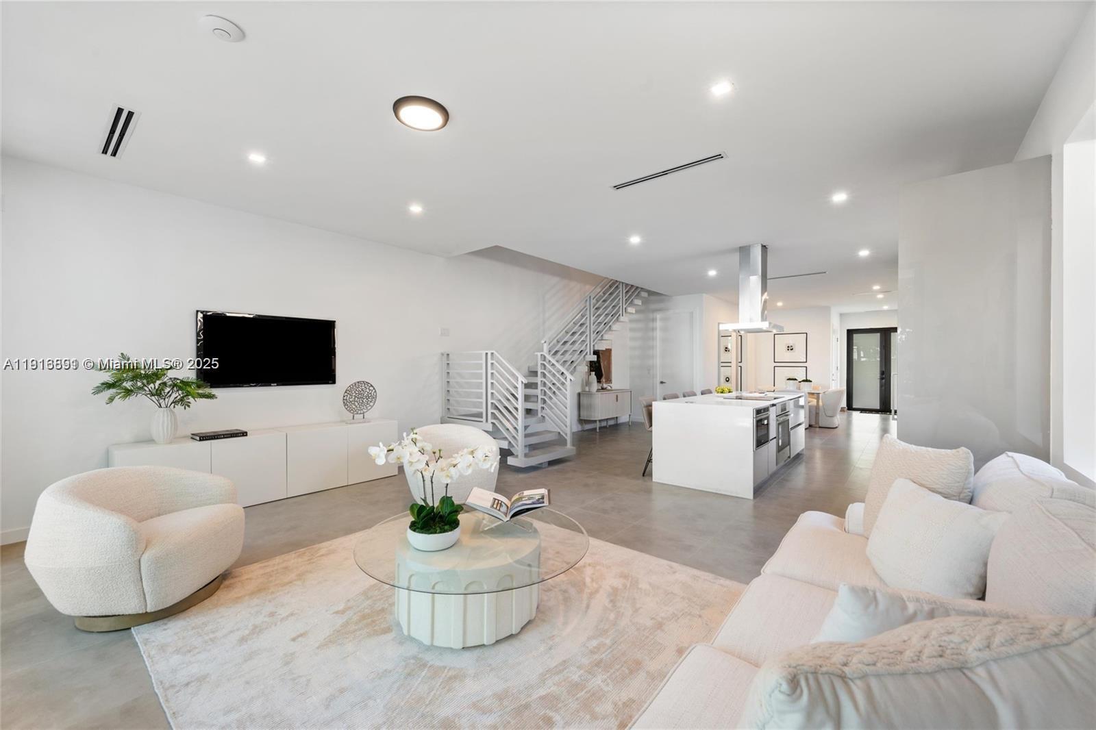 NEW SHENANDOAH - Residential