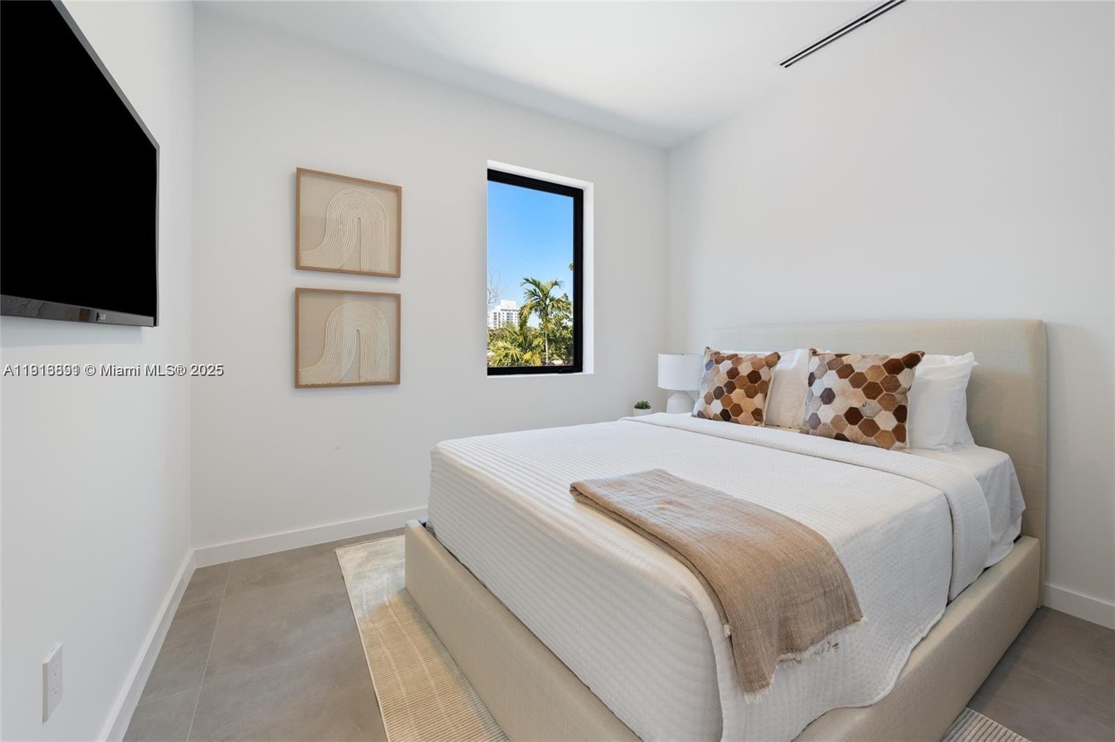 NEW SHENANDOAH - Residential