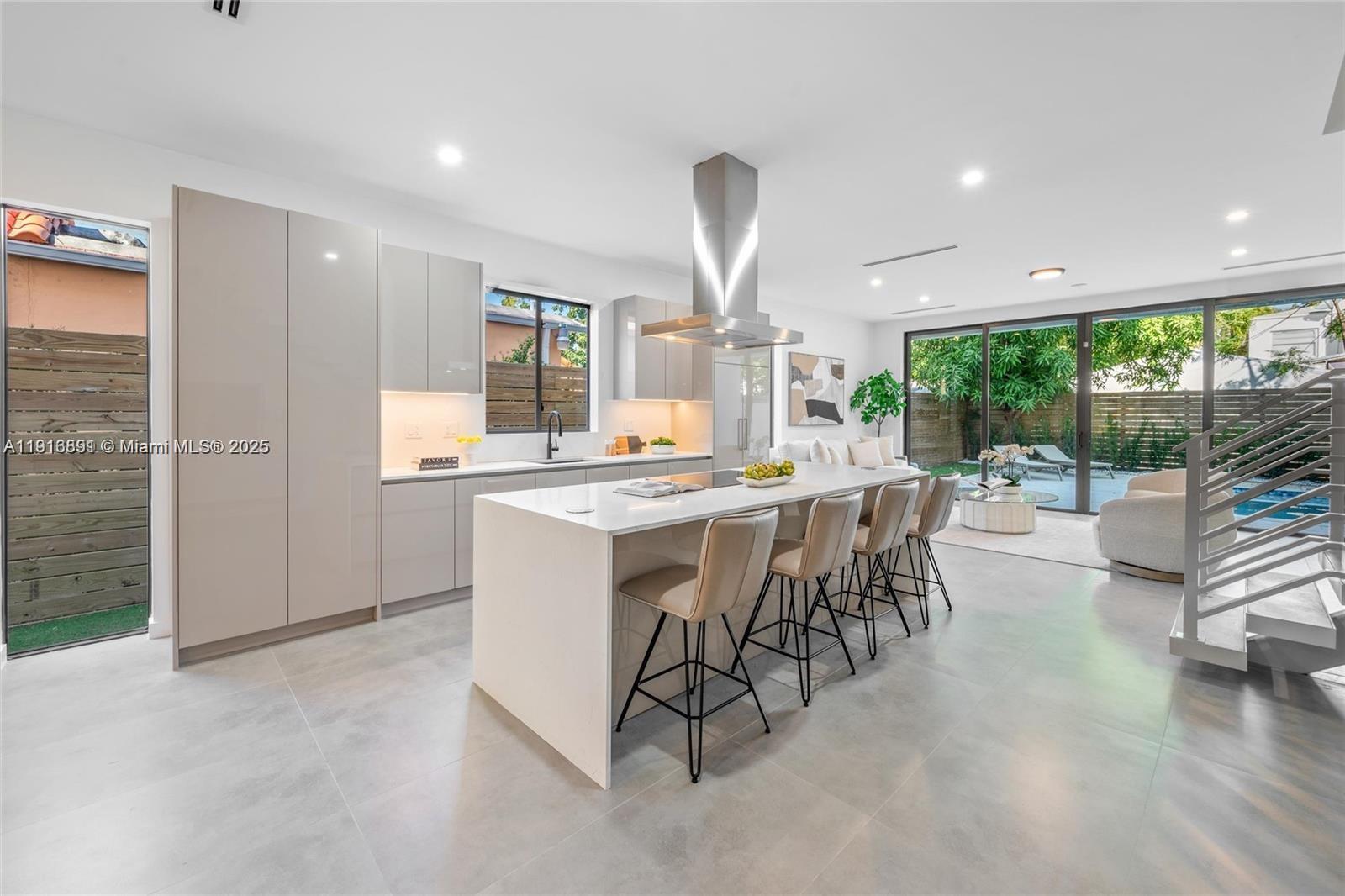 NEW SHENANDOAH - Residential