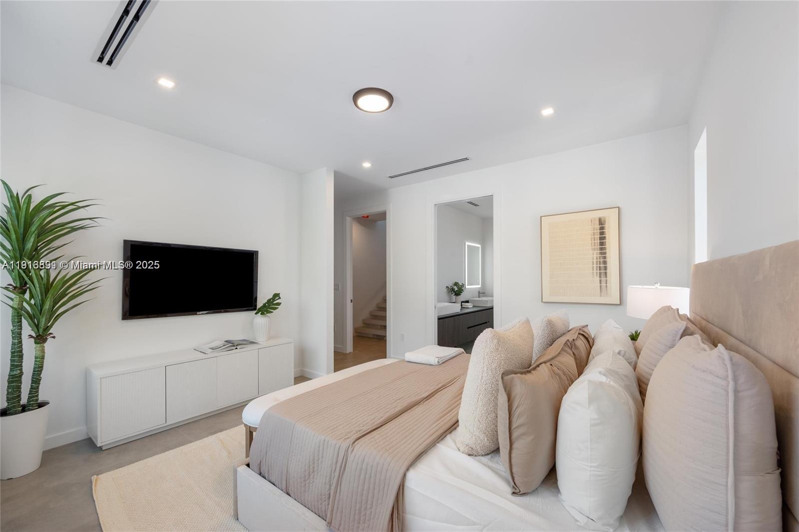 NEW SHENANDOAH - Residential