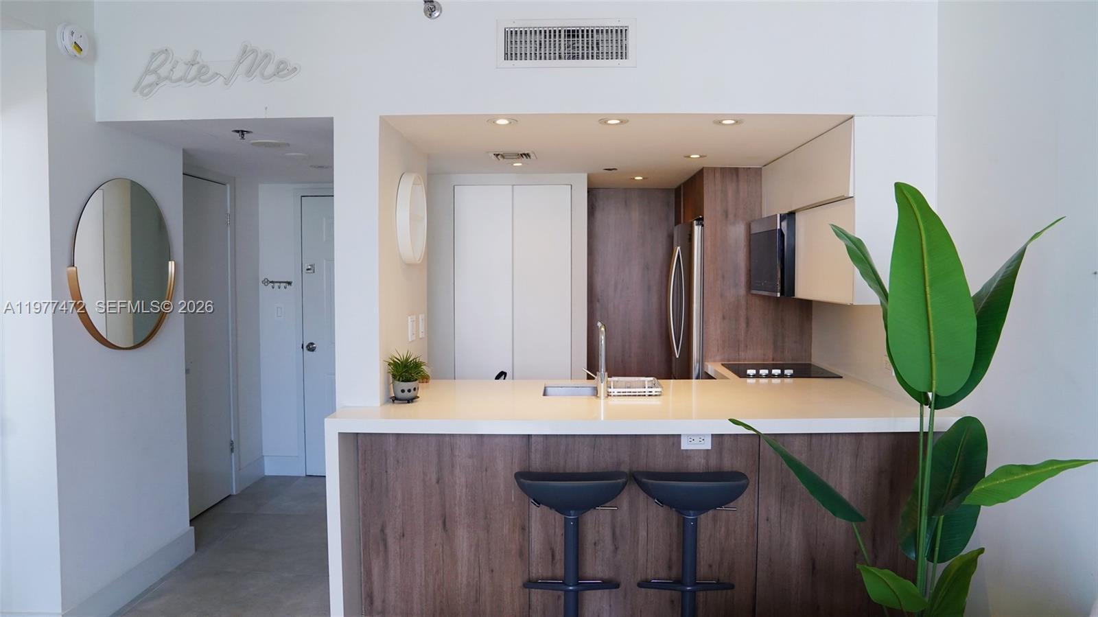 BRICKELL KEY II CONDO - Residential