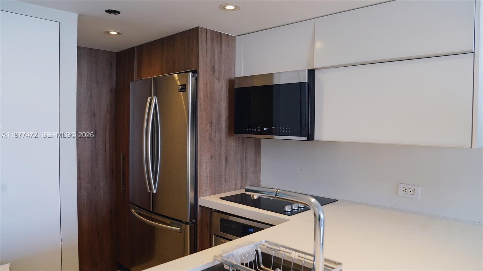 BRICKELL KEY II CONDO - Residential