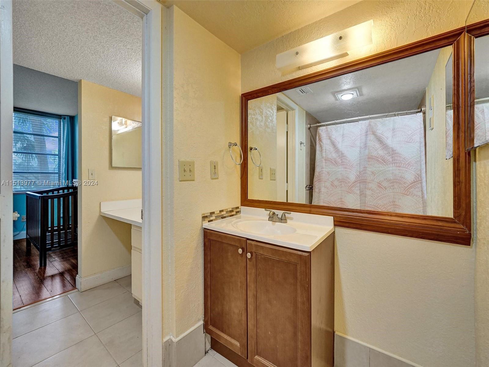 CONDO 4 OF SABAL PALM CON - Residential