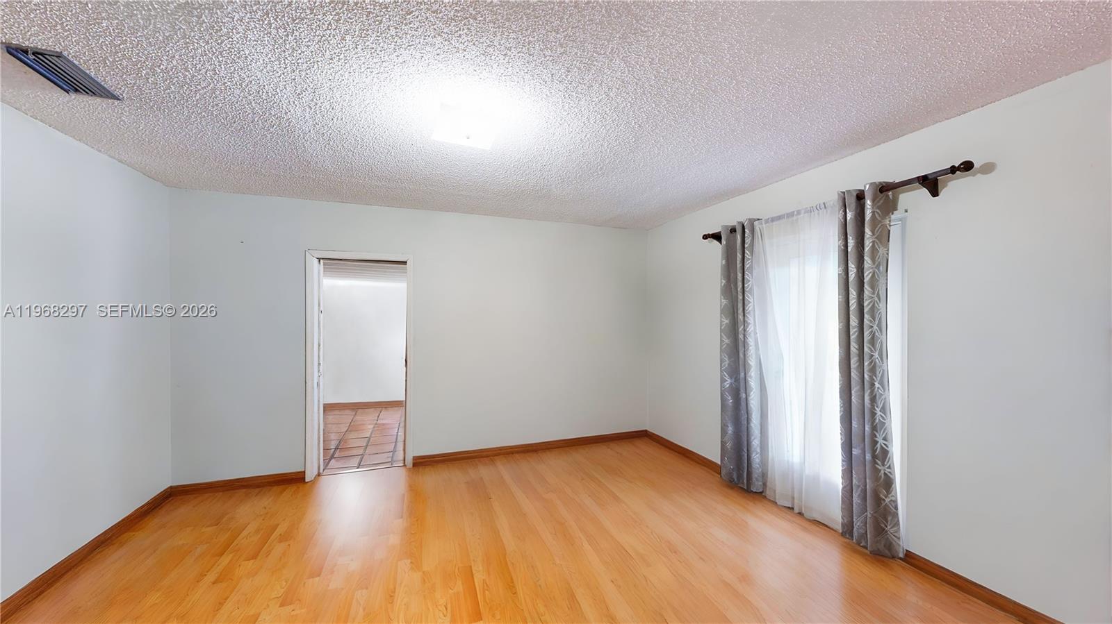 MUNNE SUB - Residential