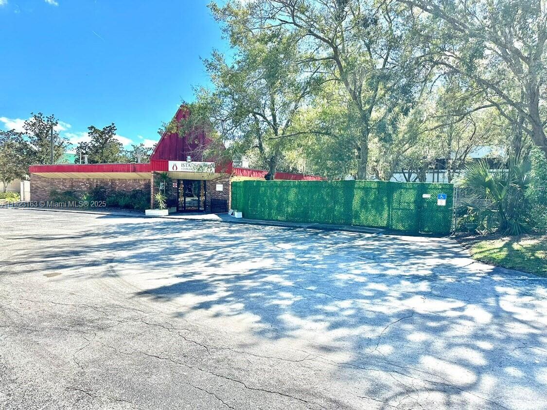 940 S. WINTER PARK DR