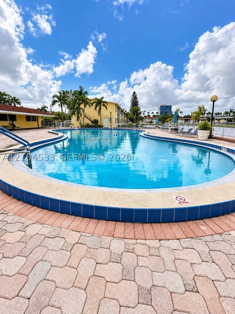 Photo of 2800 NE 203rd St #3, Aventura, FL 33180 (MLS # A12104533)