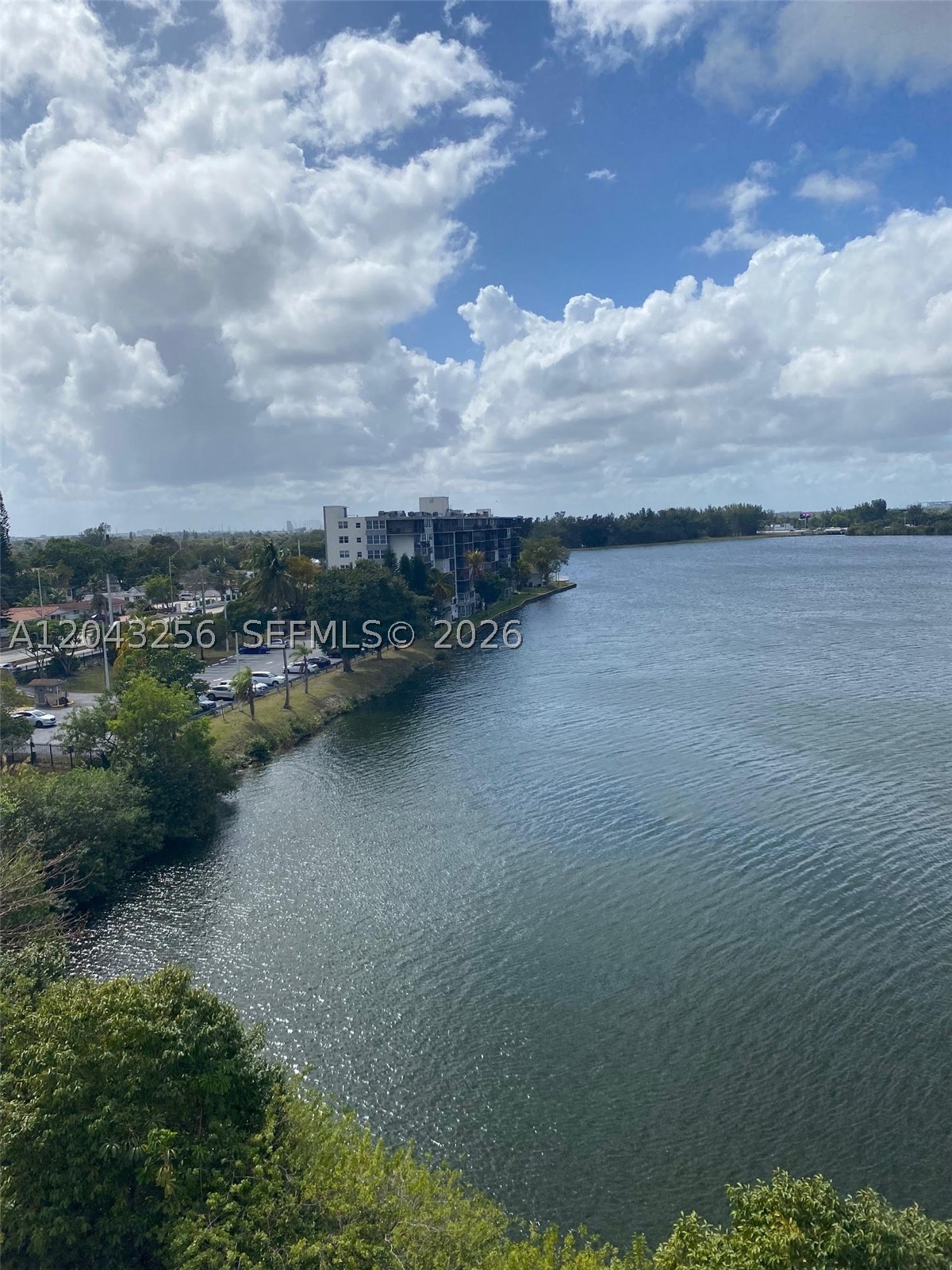 1301 NE Miami Gardens Dr 701W