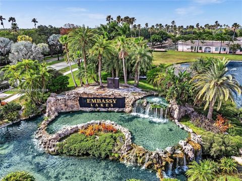 A home in Cooper City