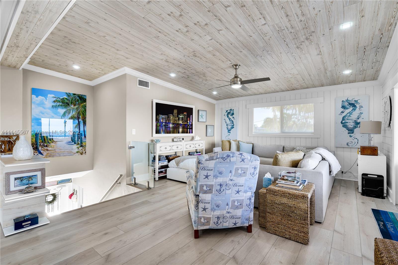 BUCCANEER PT (LARGO SOUND - Residential