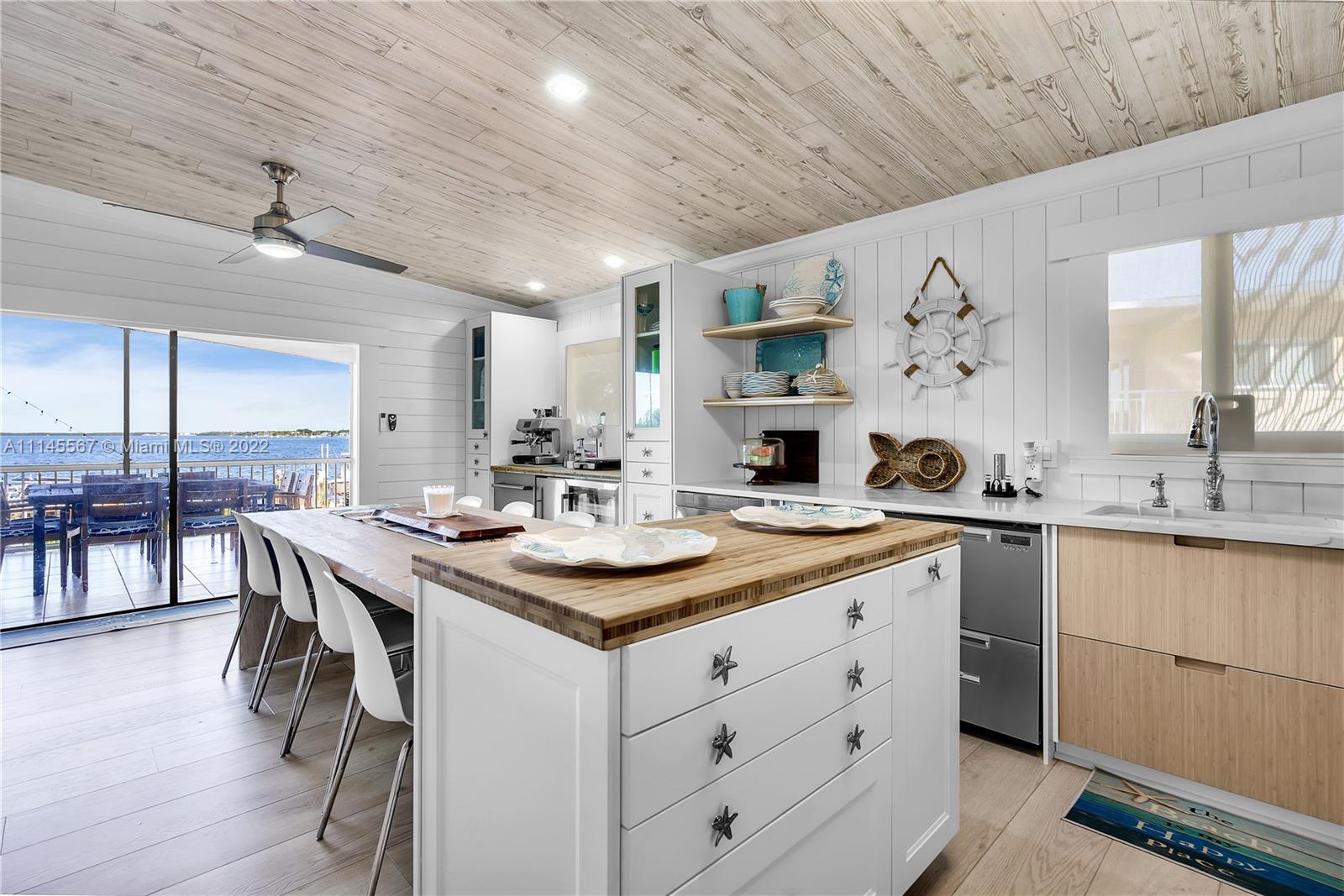 BUCCANEER PT (LARGO SOUND - Residential