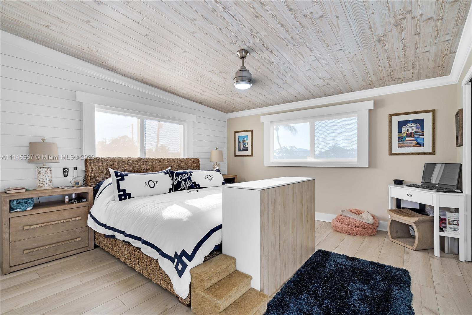 BUCCANEER PT (LARGO SOUND - Residential