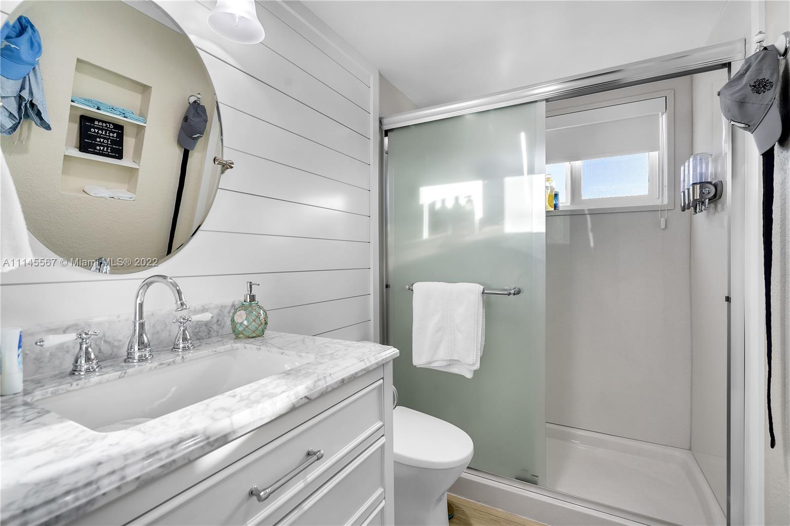 BUCCANEER PT (LARGO SOUND - Residential