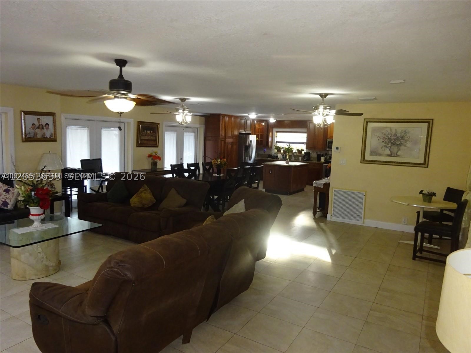 9240 SW 56th St 0