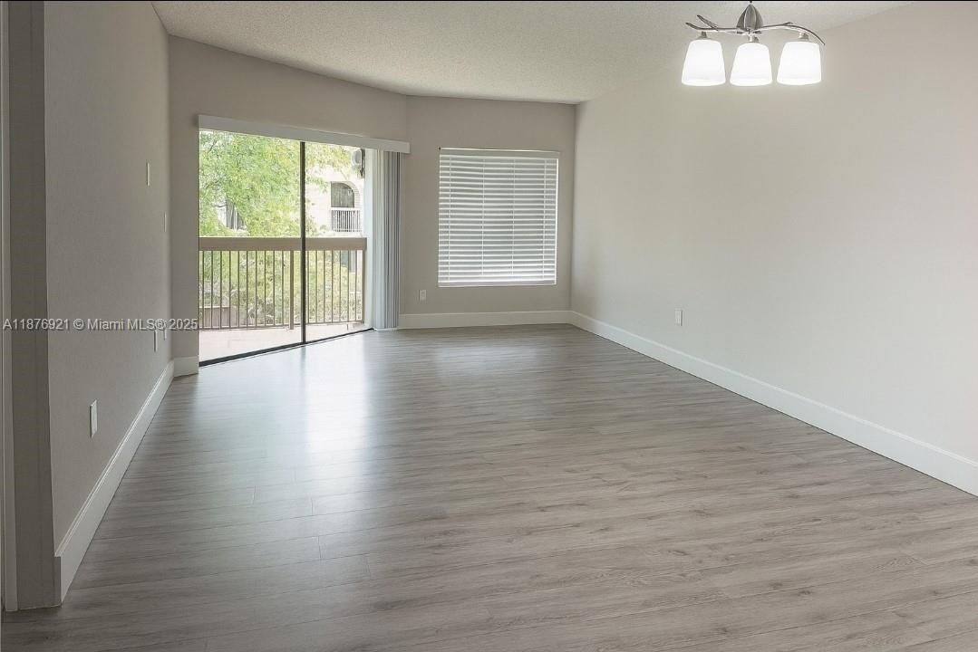 CALUSA CLUB VILG BLDG C N - Residential