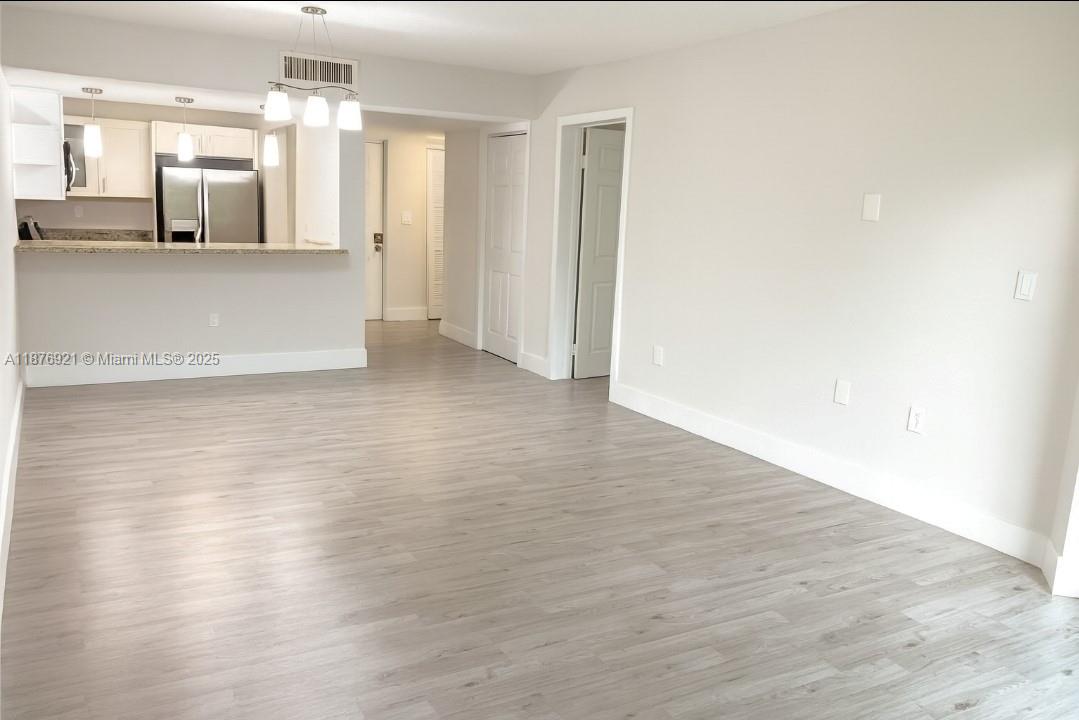 CALUSA CLUB VILG BLDG C N - Residential