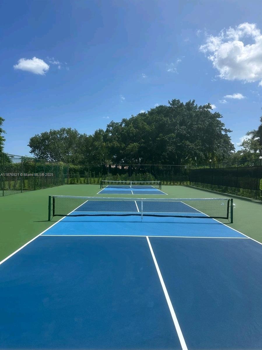 CALUSA CLUB VILG BLDG C N - Residential