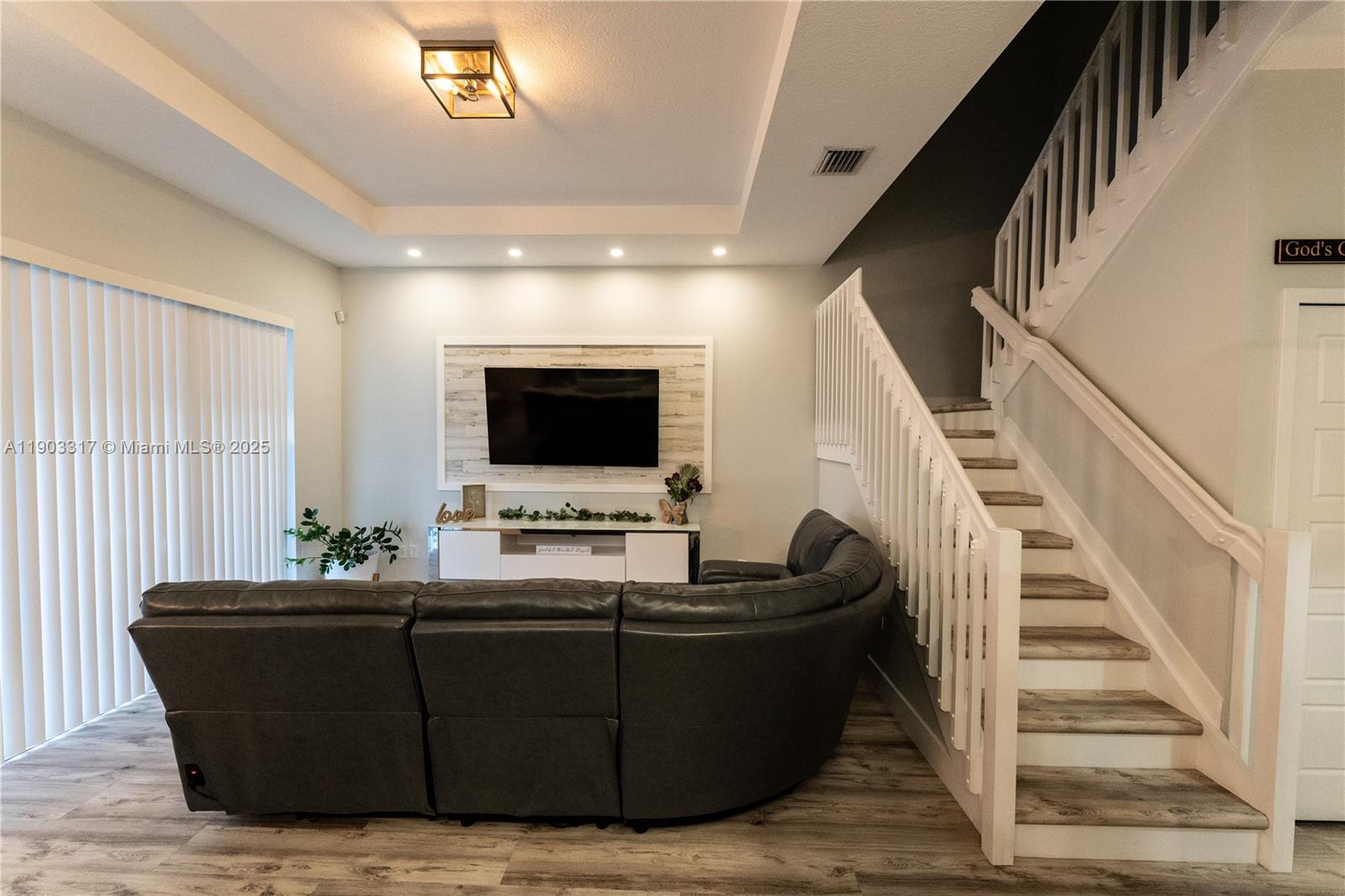 VENETIAN PARC WEST - Residential