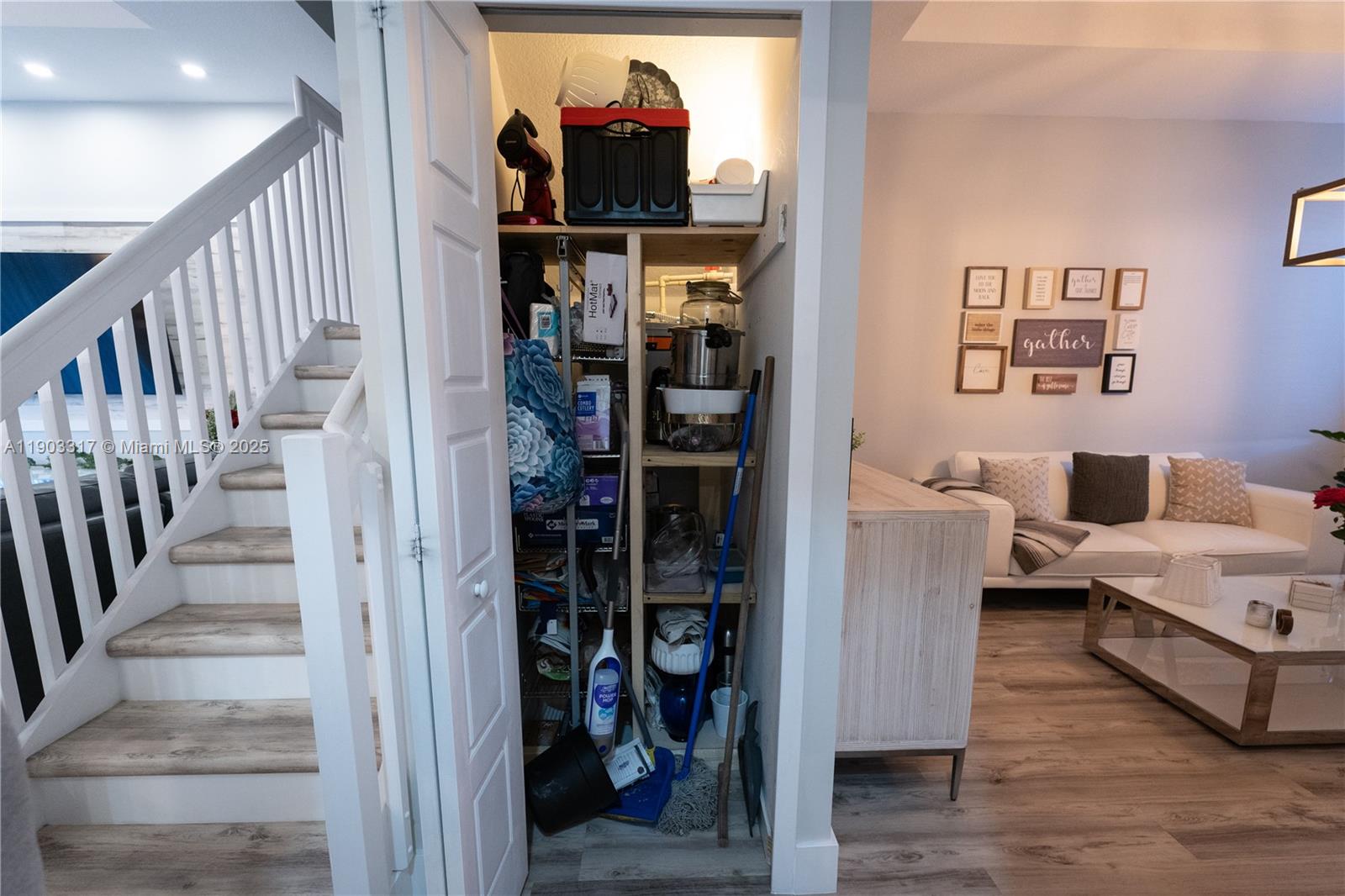 VENETIAN PARC WEST - Residential