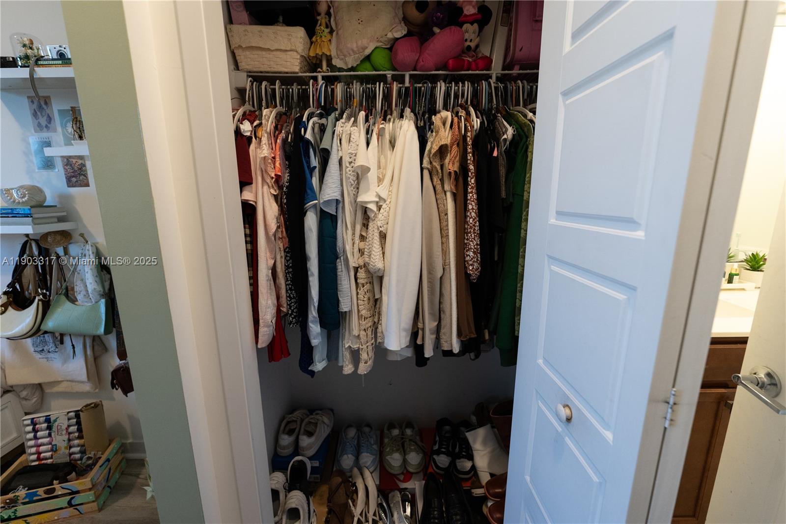 VENETIAN PARC WEST - Residential