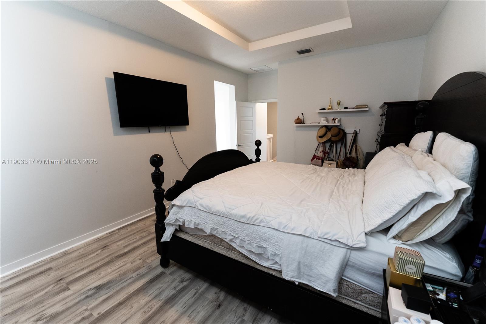 VENETIAN PARC WEST - Residential