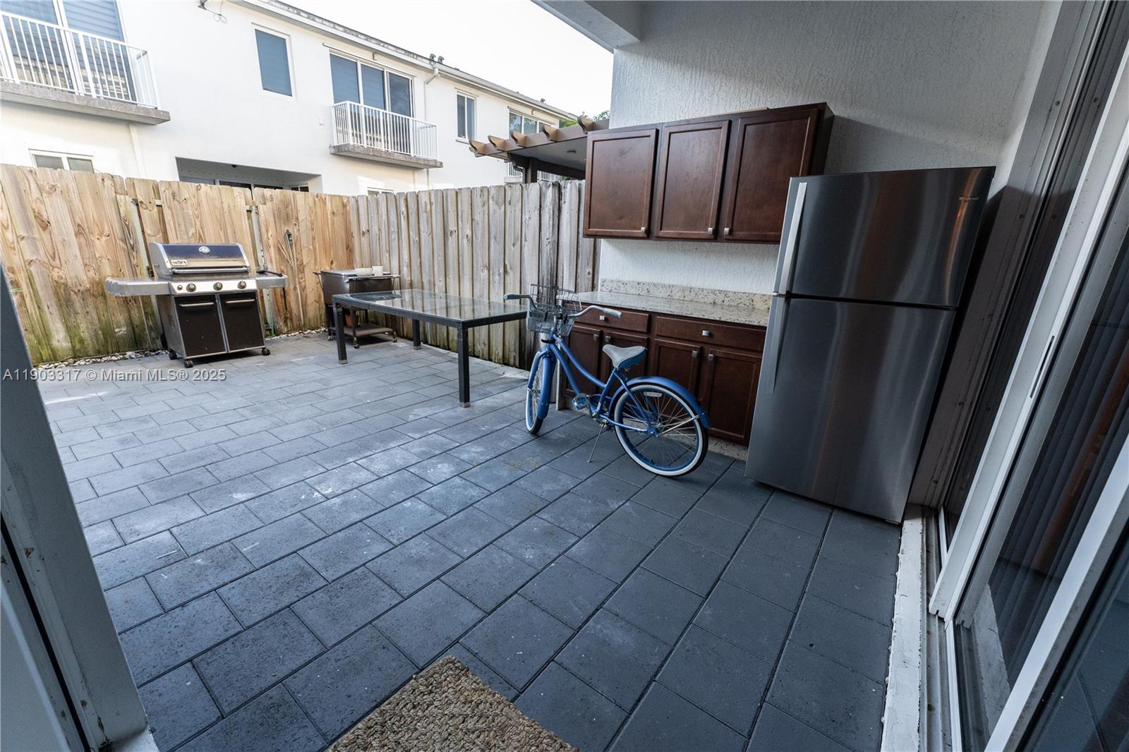 VENETIAN PARC WEST - Residential