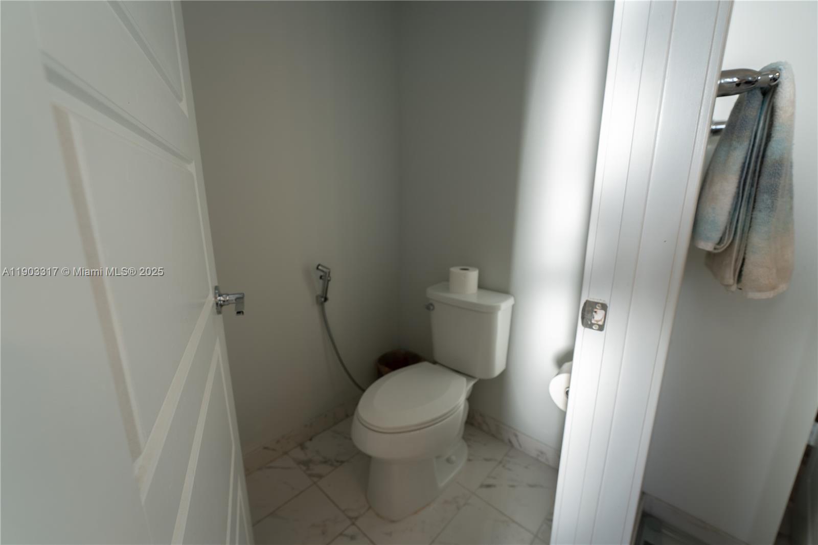 VENETIAN PARC WEST - Residential