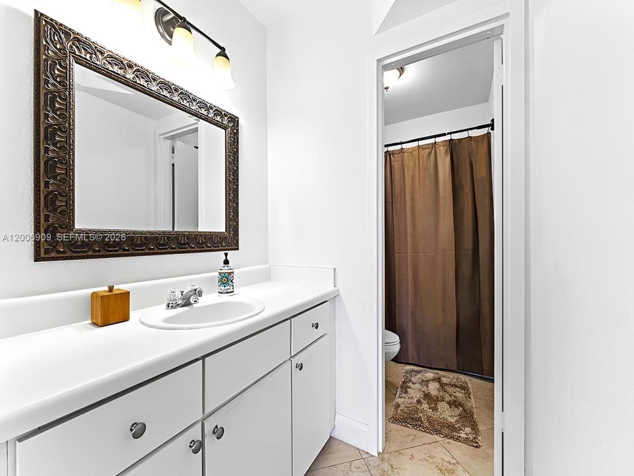 DORAL GARDENS II CONDO - Residential