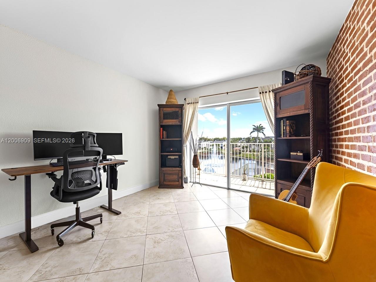 DORAL GARDENS II CONDO - Residential