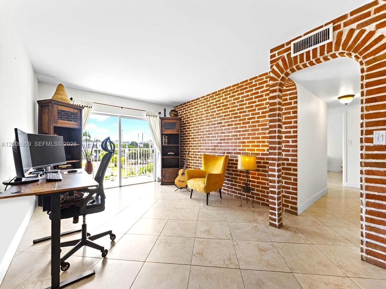 DORAL GARDENS II CONDO - Residential