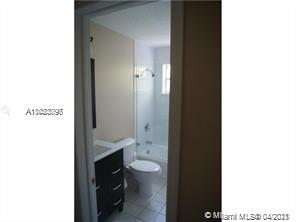 LAKE PARK SEC 1 - Residential Lease