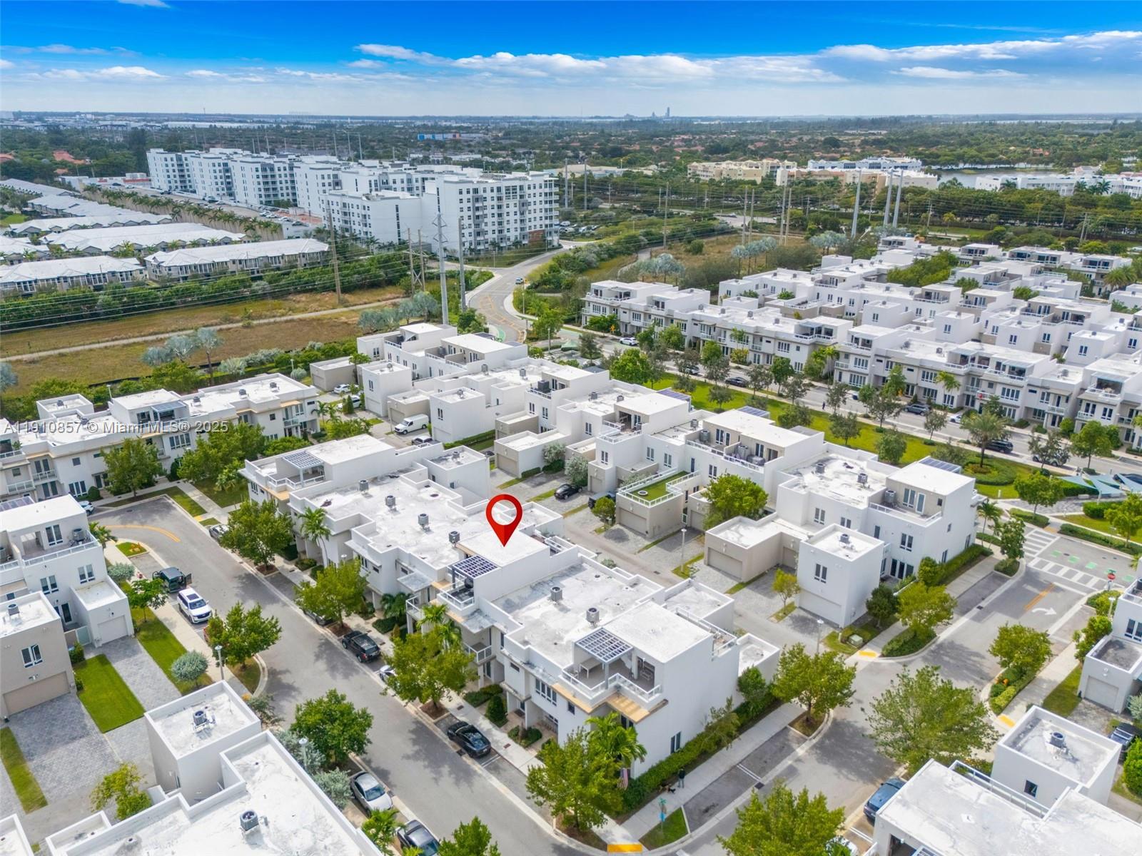 LANDMARK AT DORAL - Residential