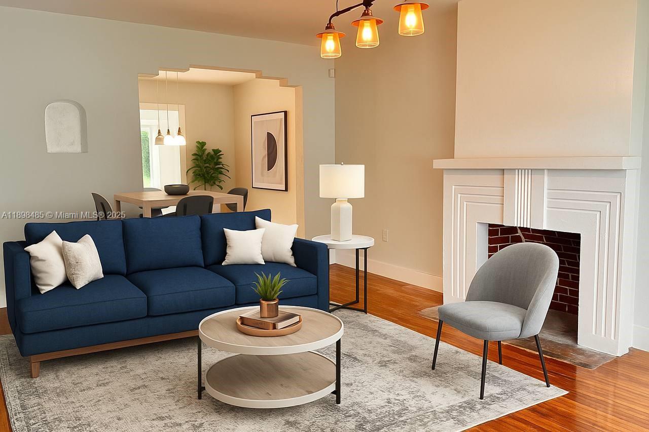 SILVER BLUFF EST-SEC B - Residential Lease