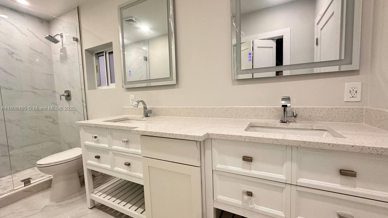 SILVER BLUFF EST-SEC B - Residential Lease