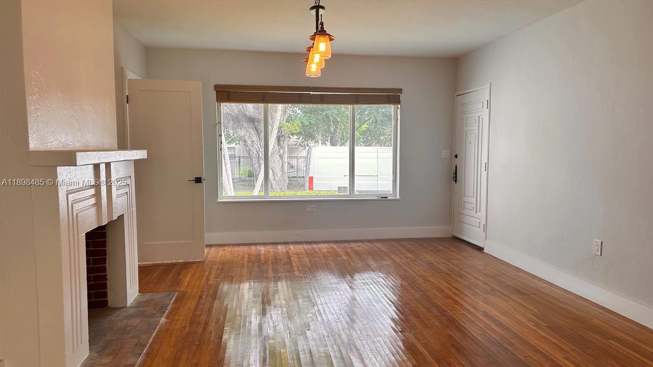 SILVER BLUFF EST-SEC B - Residential Lease