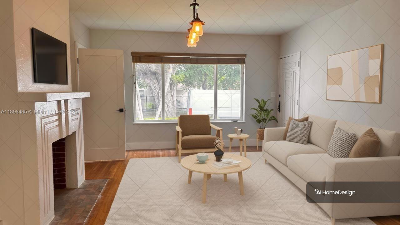 SILVER BLUFF EST-SEC B - Residential Lease