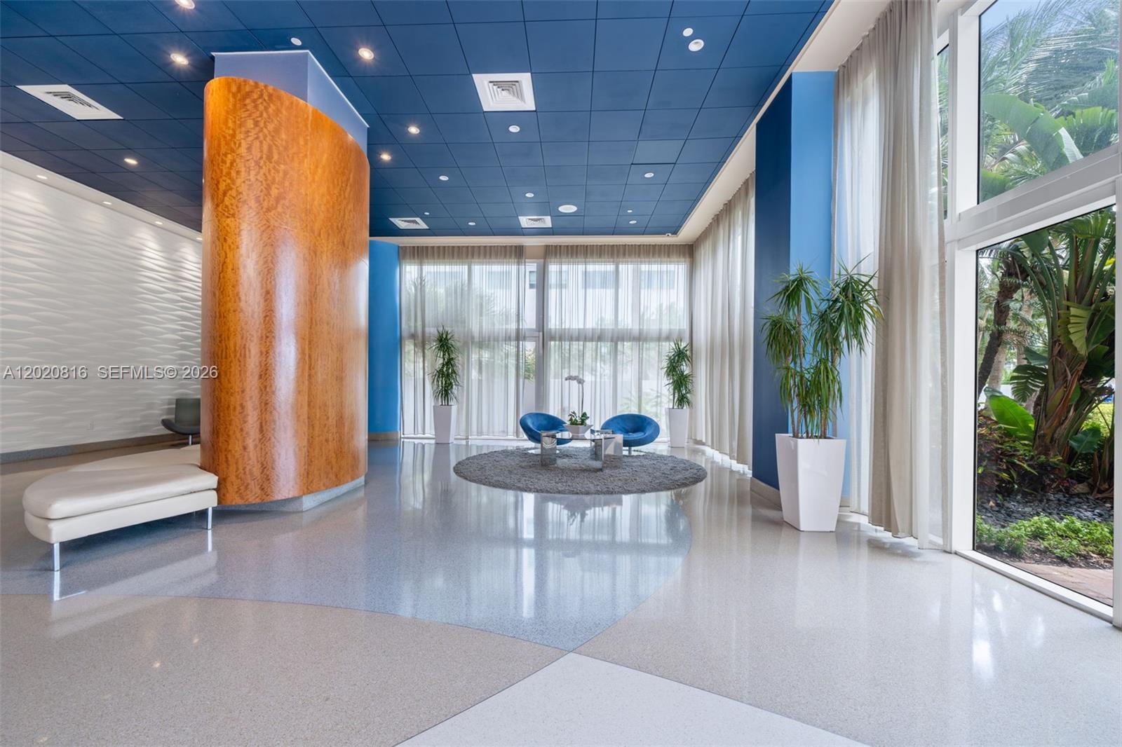 AKOYA CONDO - Residential