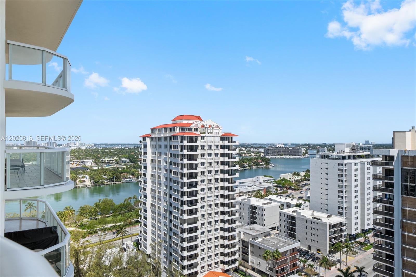 AKOYA CONDO - Residential