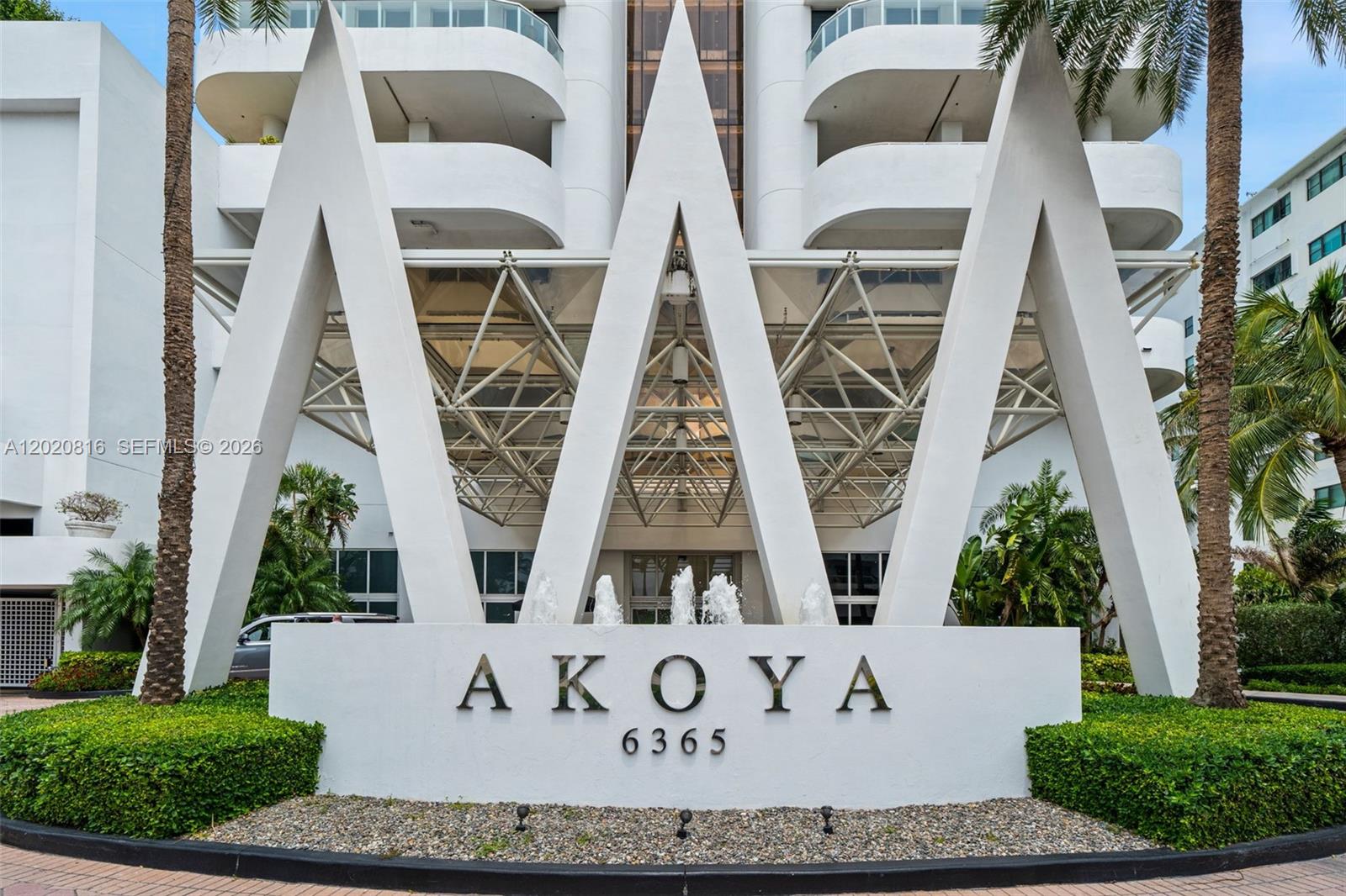 AKOYA CONDO - Residential