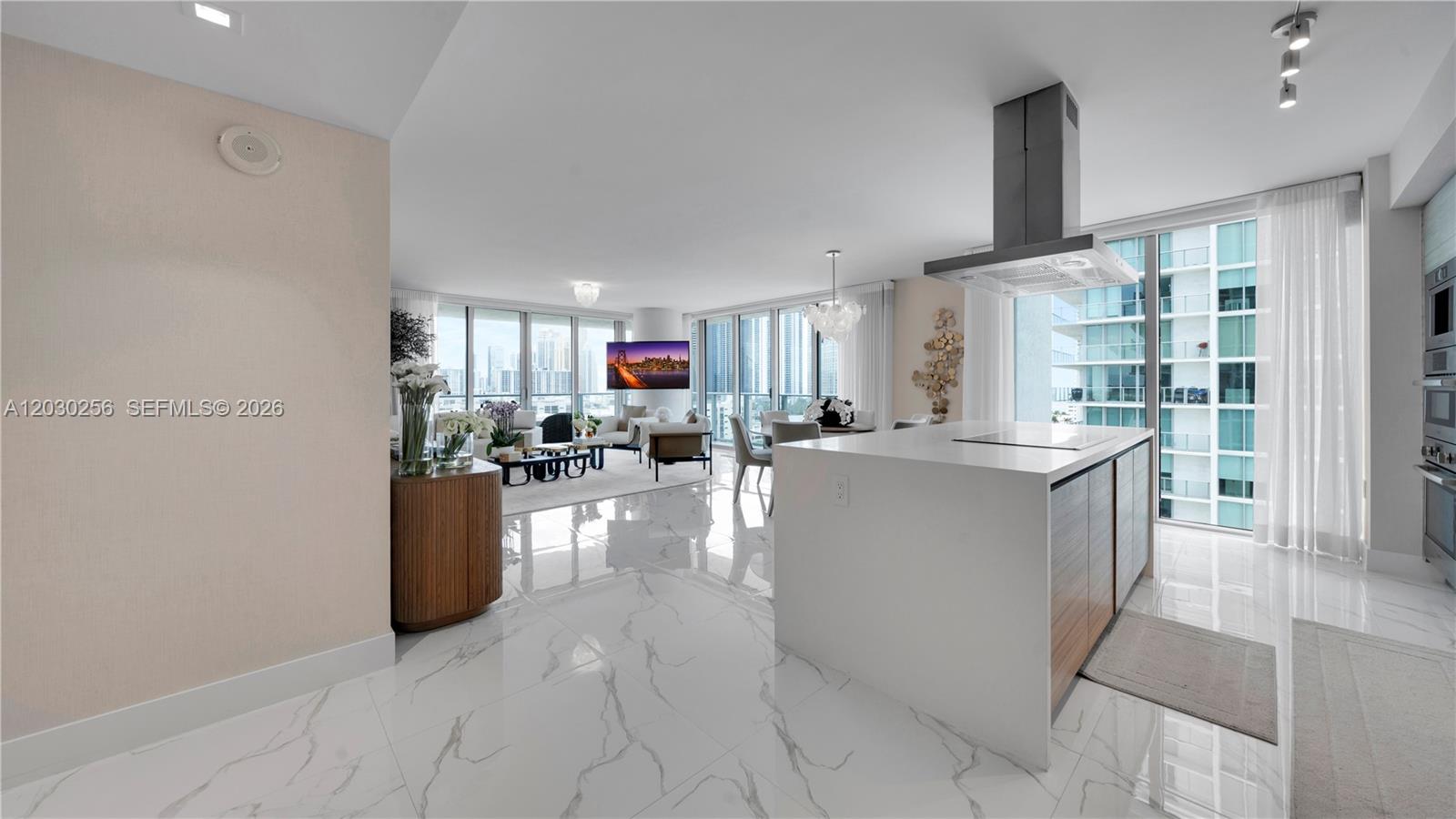 330 Sunny Isles Blvd 5-1107